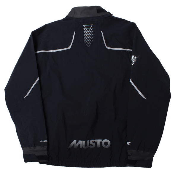 rear view of the musto lpx goretex race smock featuring the musto branding across the lower bottom